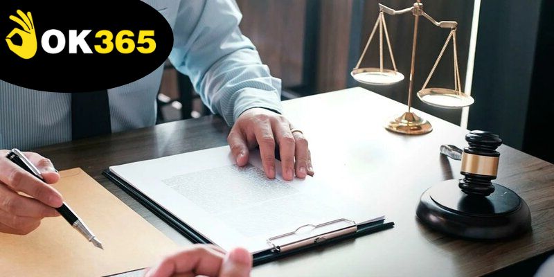 Ban Lãnh Đạo - Định Hình Tương Lai Của Nhà Cái Ok365 5 doi-ngu-tu-van-phap-ly-giup-ok365-tuan-thu-quy-dinh-va-tranh-rac-roi-phap-ly